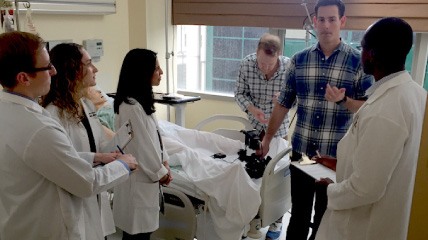 medical simulation training at UChicago Medicine